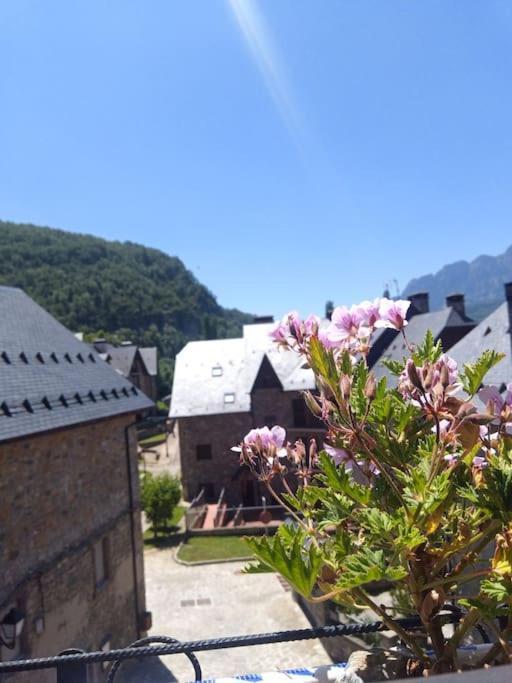 엘프요데제카 Atico En Pleno Pirineo 아파트 외부 사진