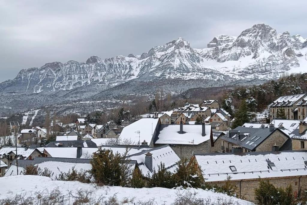 엘프요데제카 Atico En Pleno Pirineo 아파트 외부 사진